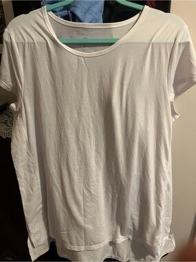 All in motion White Short-Sleeve Performance Tee